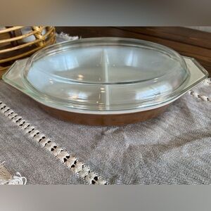 Pyrex Glass Divided Baking Dish with Lid, vintage, 1.5 quart, EUC